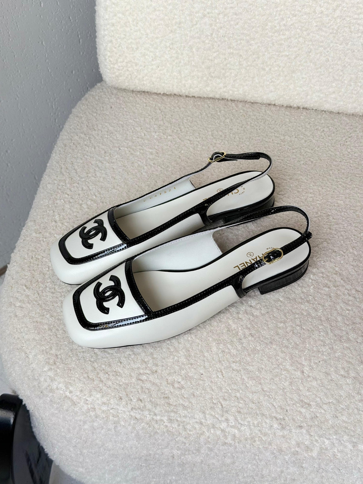 Chanel Heels - White & Black