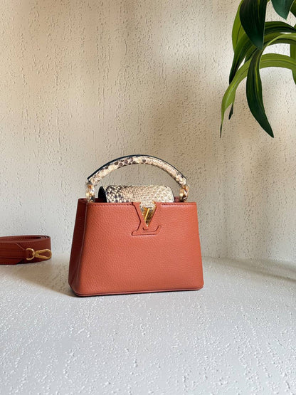 Louis Vuitton Hand Bag - 