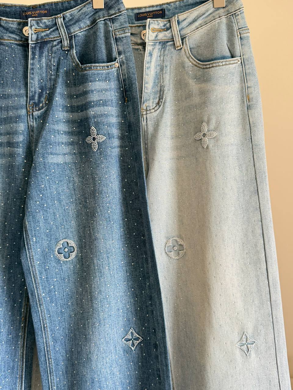 Louis Vuitton Pants - 