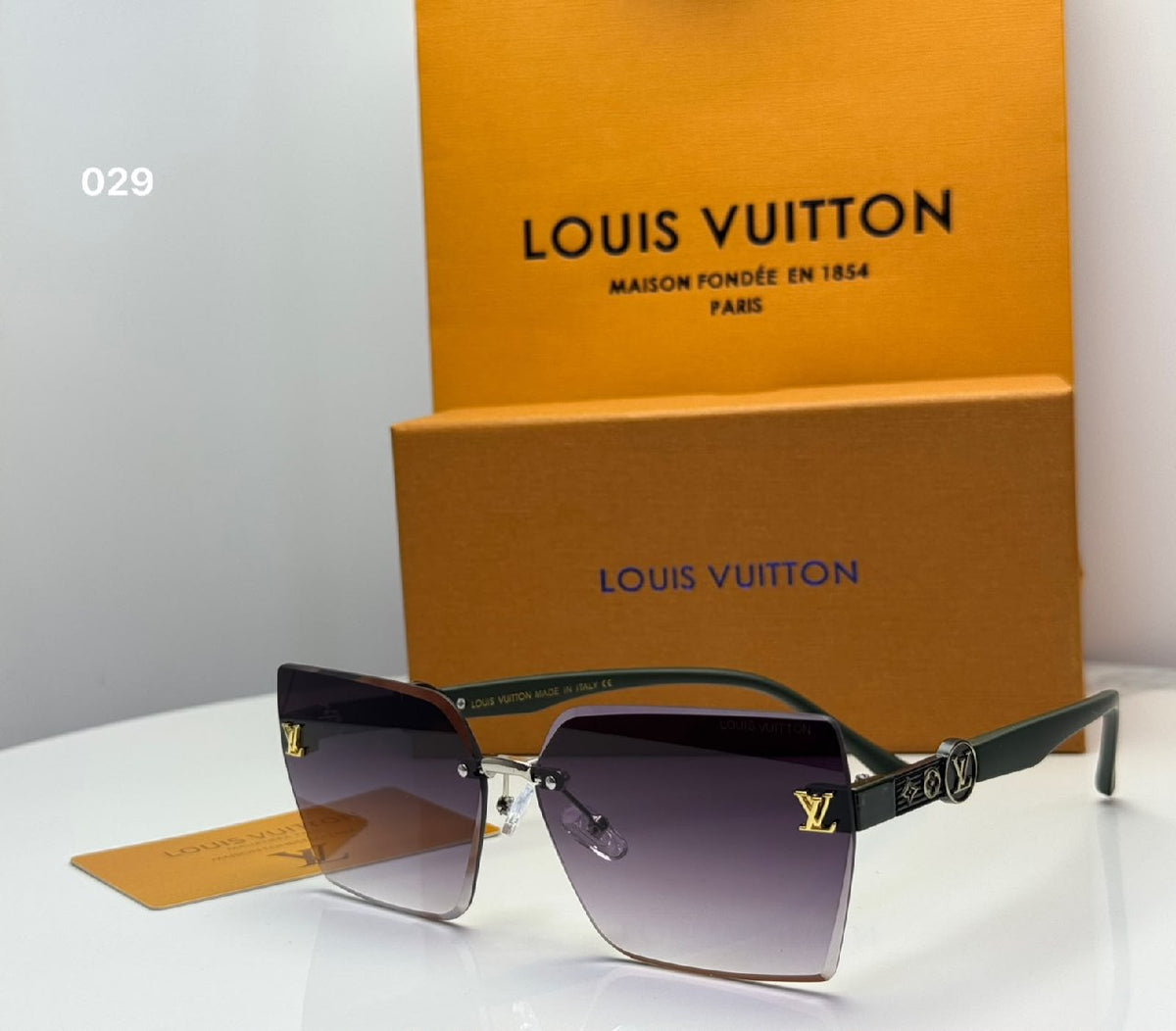 Louis Vuitton Oversized Rimless Square Sunglasses - 