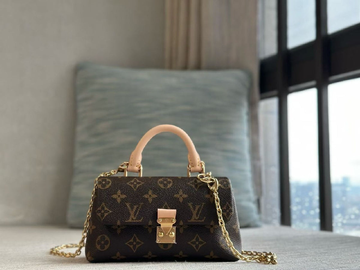 Louis Vuitton Handbag - Brown