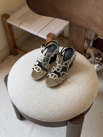 Hermes Heels - Gold