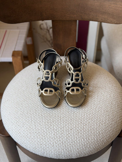 Hermes Heels - Gold