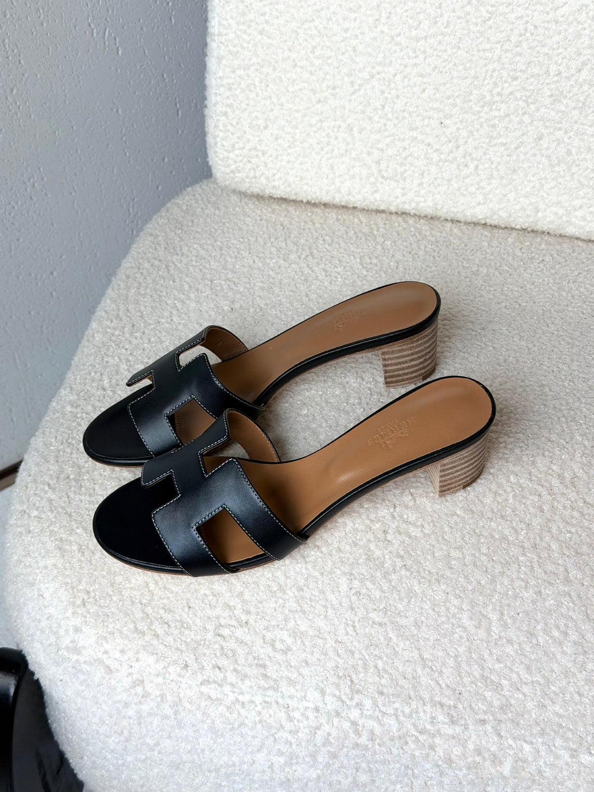 Hermès H-Strap Heels - Black