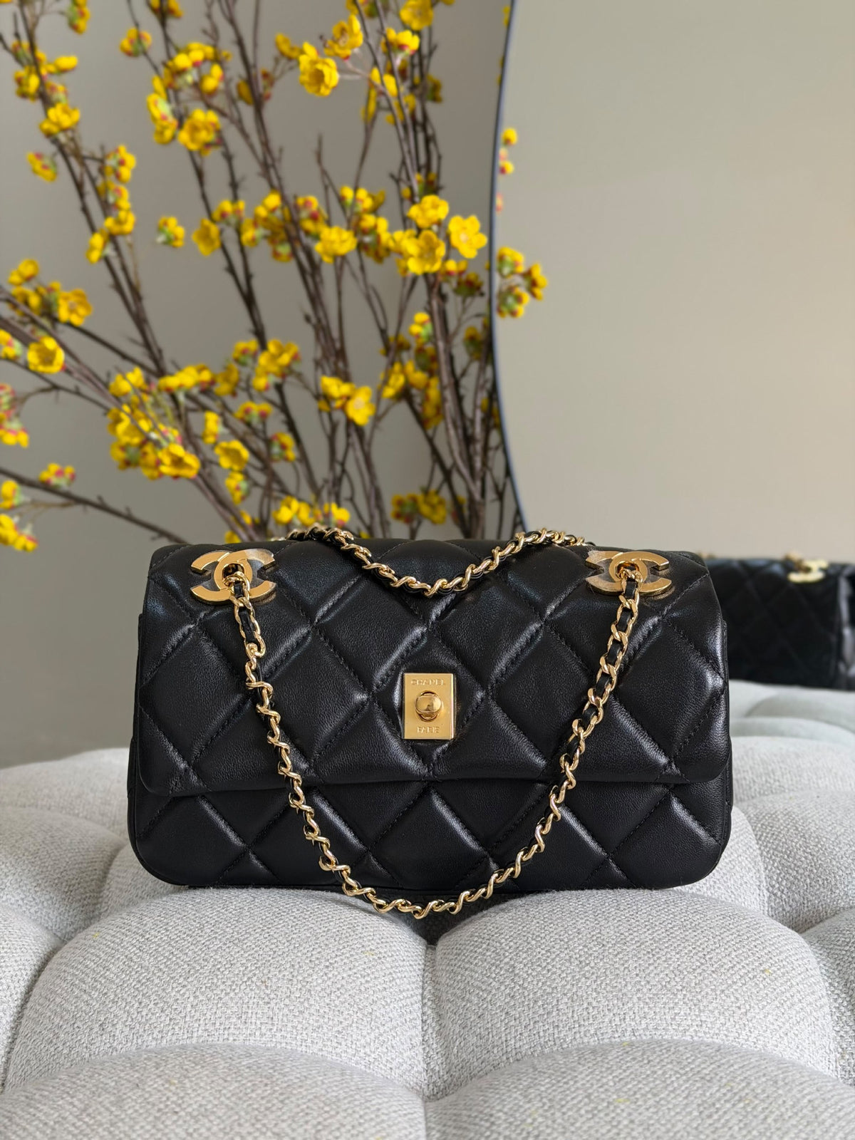 Chanel Shoulder Bag - Black
