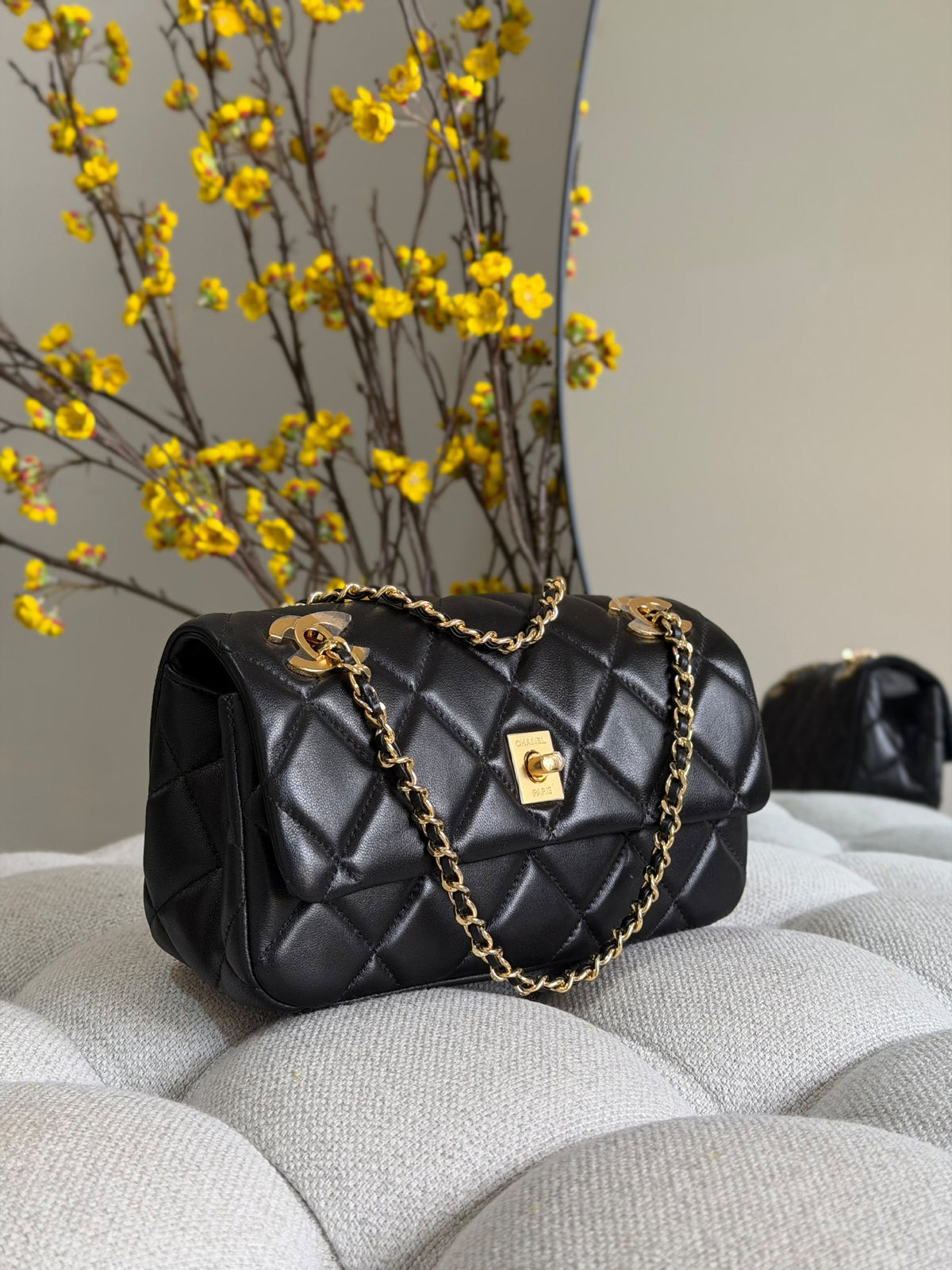 Chanel Shoulder Bag - Black
