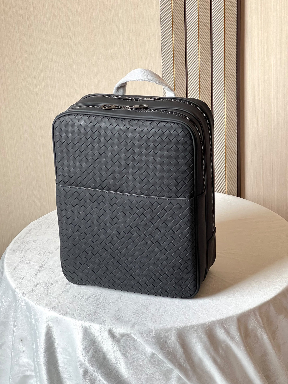 Bottega Veneta Double-Zip Backpack - Dark Grey