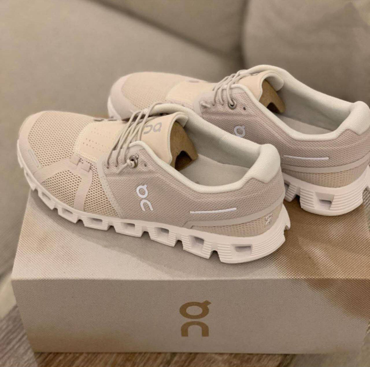 On Cloud Shoes - 