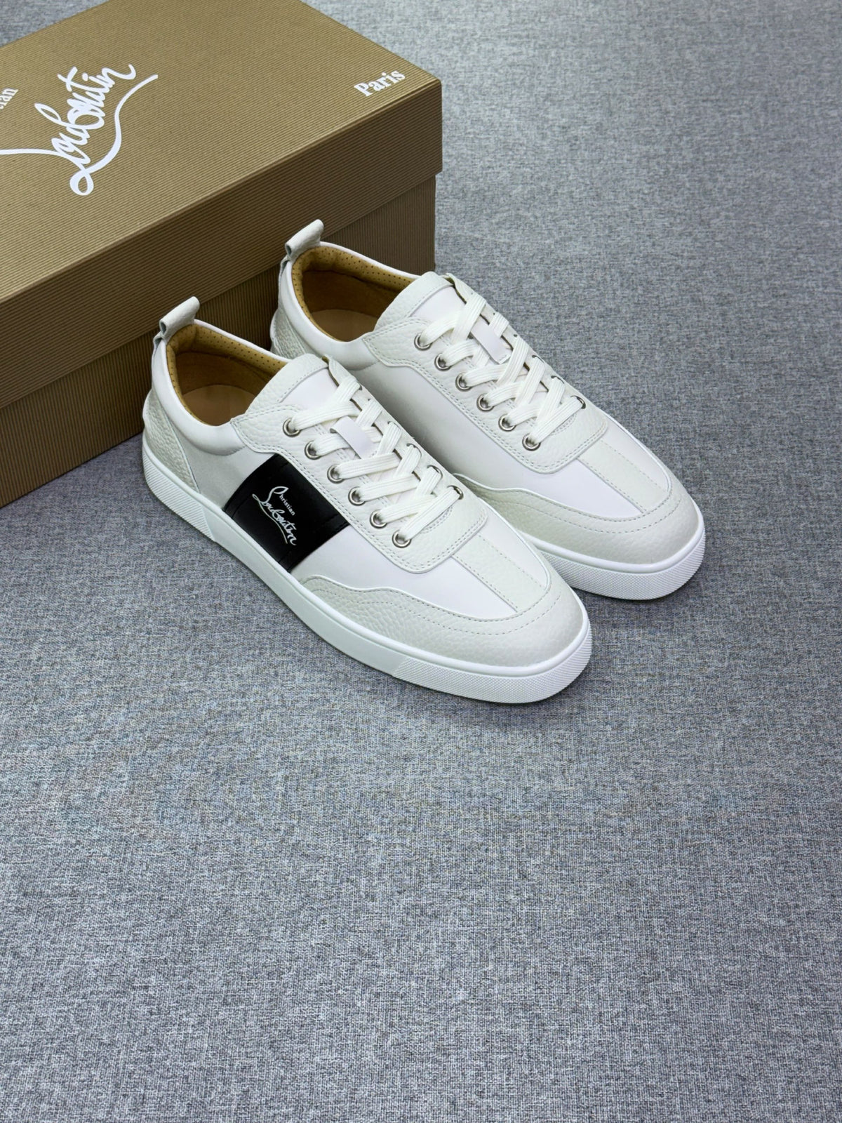 Christian Louboutin Contrast-Badge Sneakers - White & Black