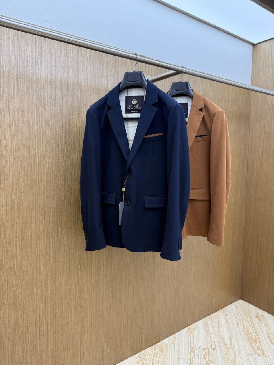 Loro Piana Blazer - Navy, Beige