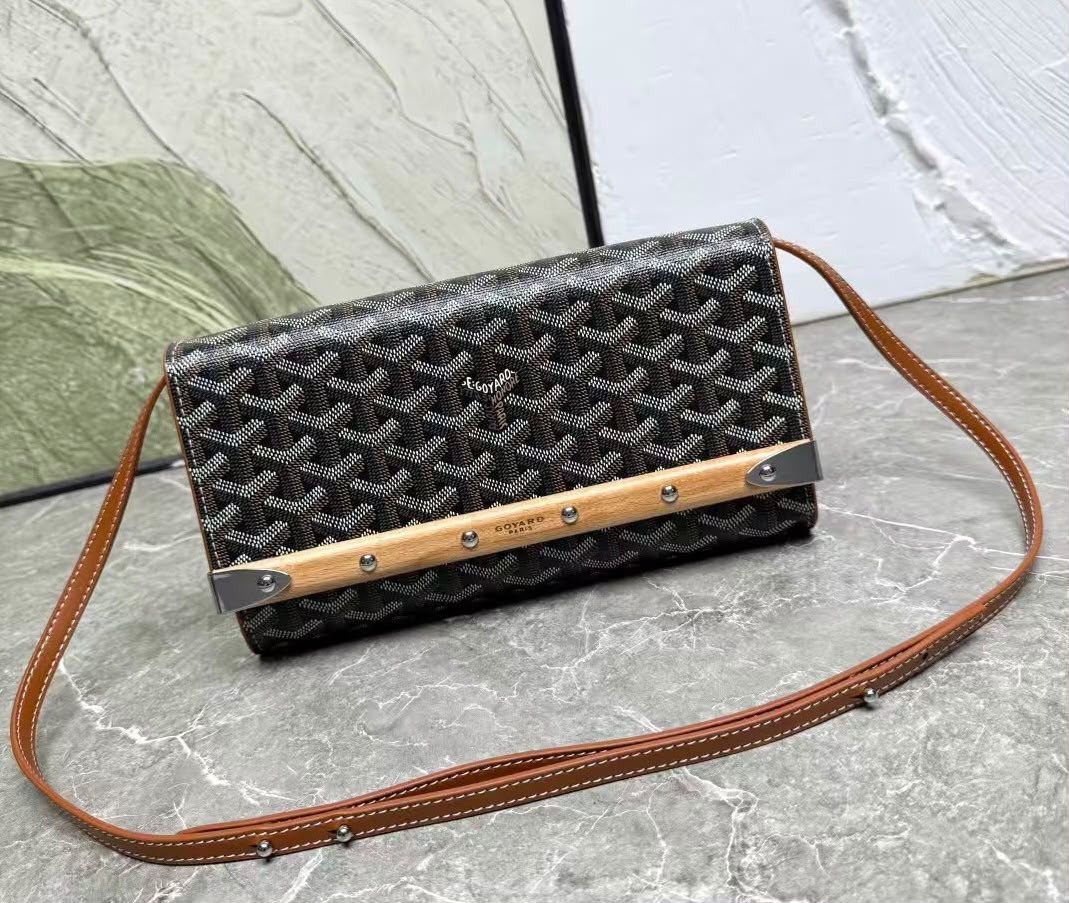 Goyard Shoulder Bag - Brown