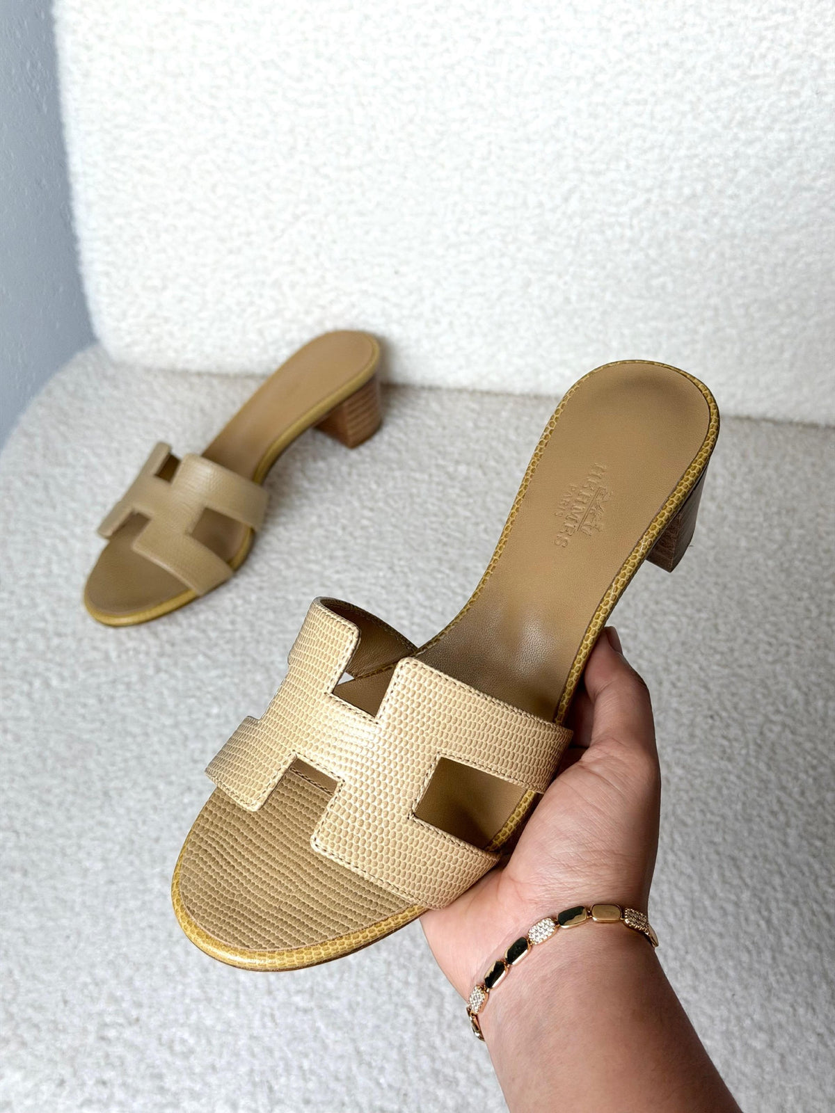 Hermès H-Cutout Heels - Beige