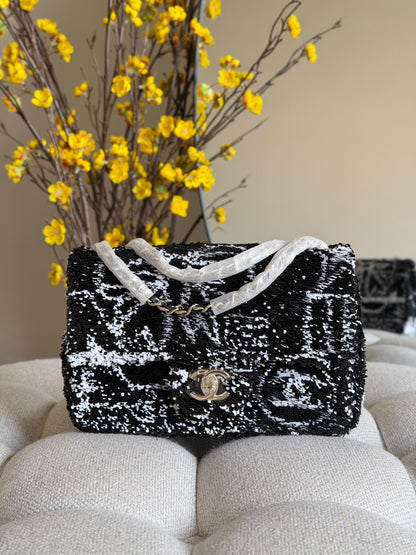 Chanel Shoulder Bag Wrapped Handle - Black