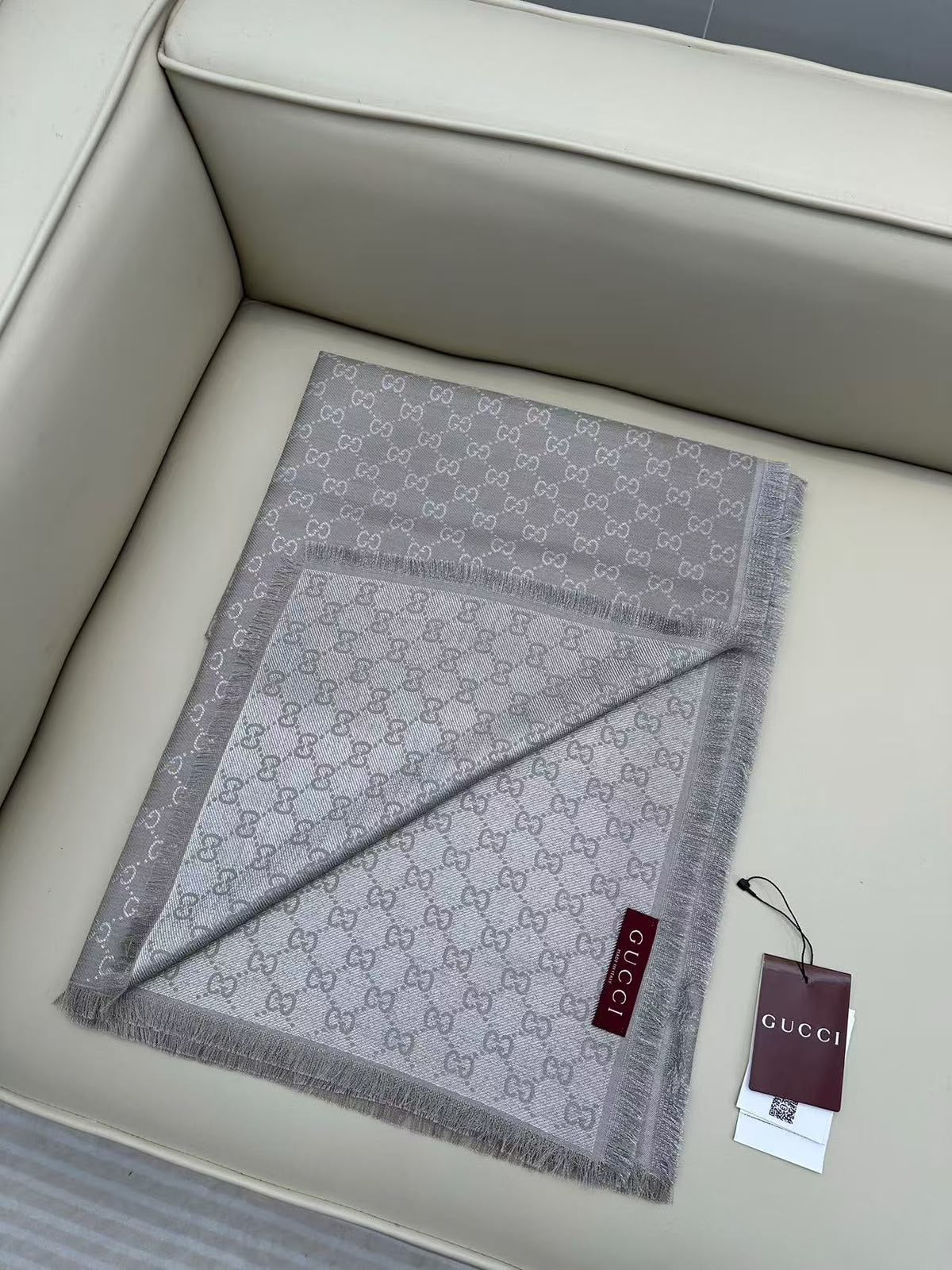 Gucci Scarf - Grey