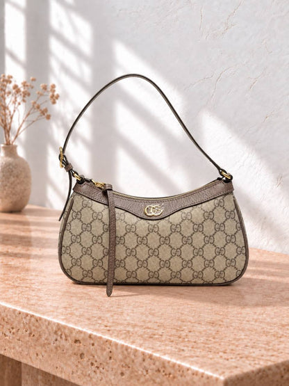 Gucci Shoulder Bag - 