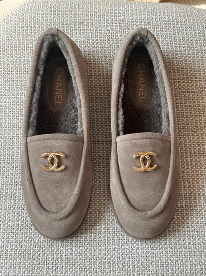 Chanel Interlocking-Logo Loafers - Grey, Burgundy