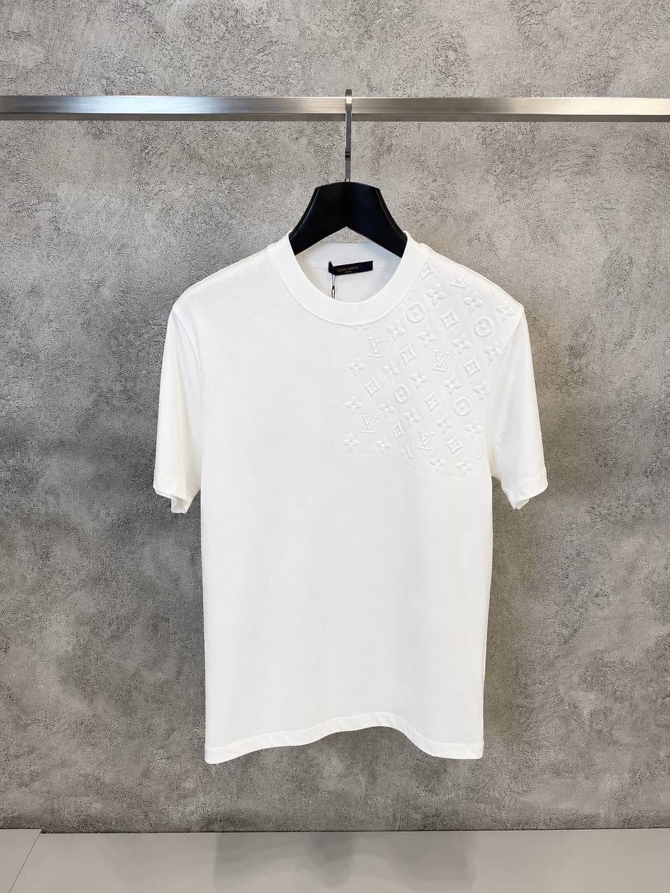 Louis Vuitton T-shirt - 