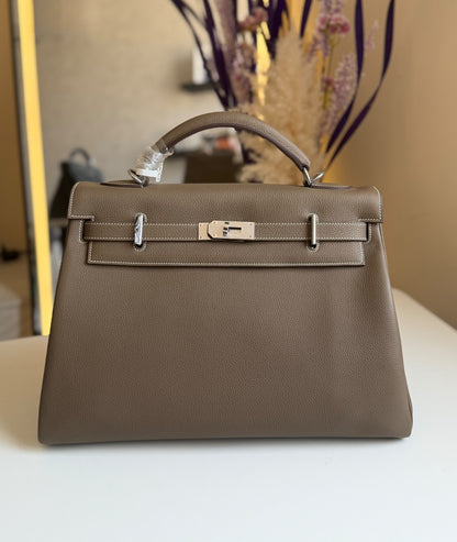 Hermes Handbag - Beige