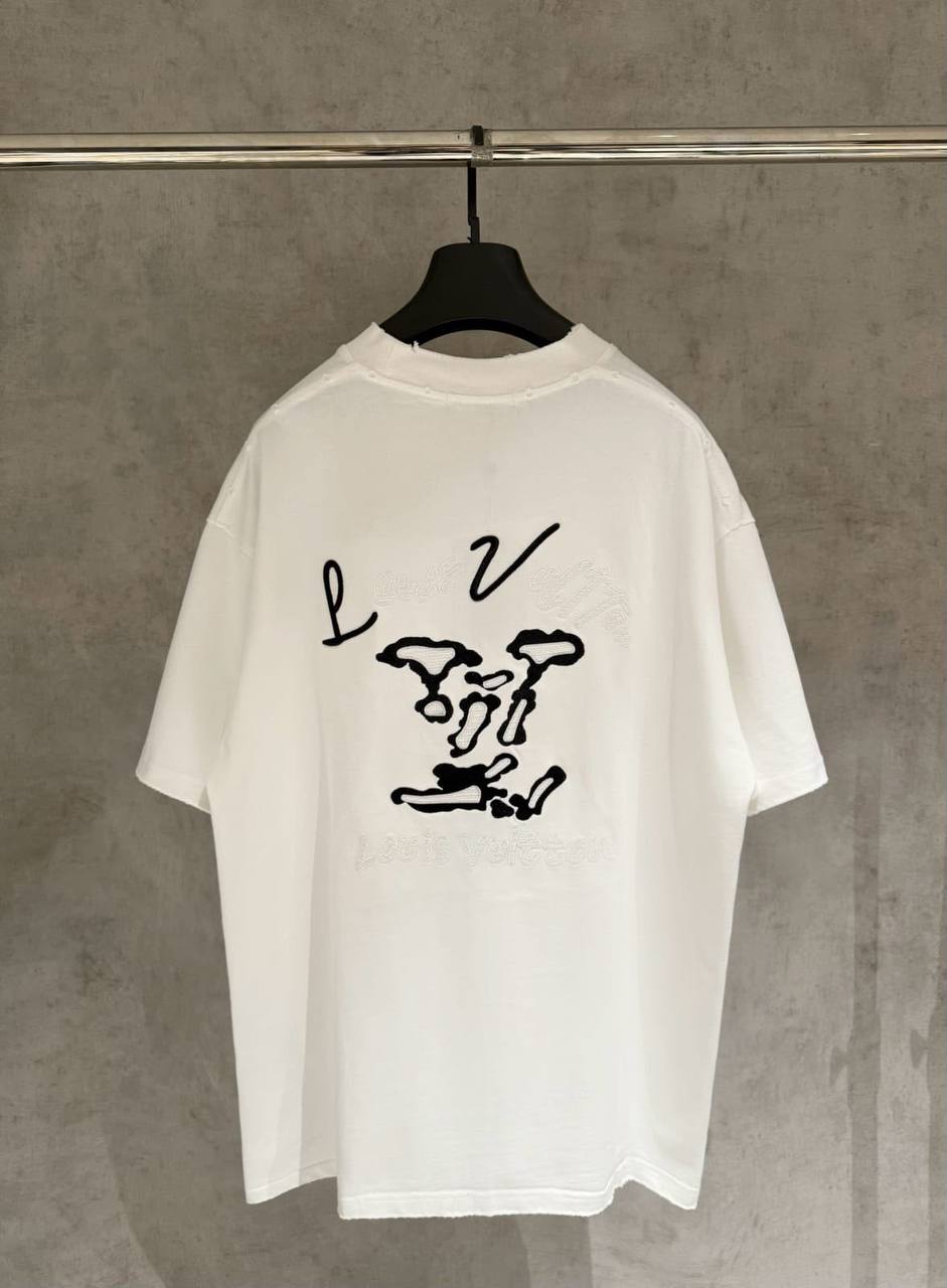 Louis Vuitton T-shirt - 
