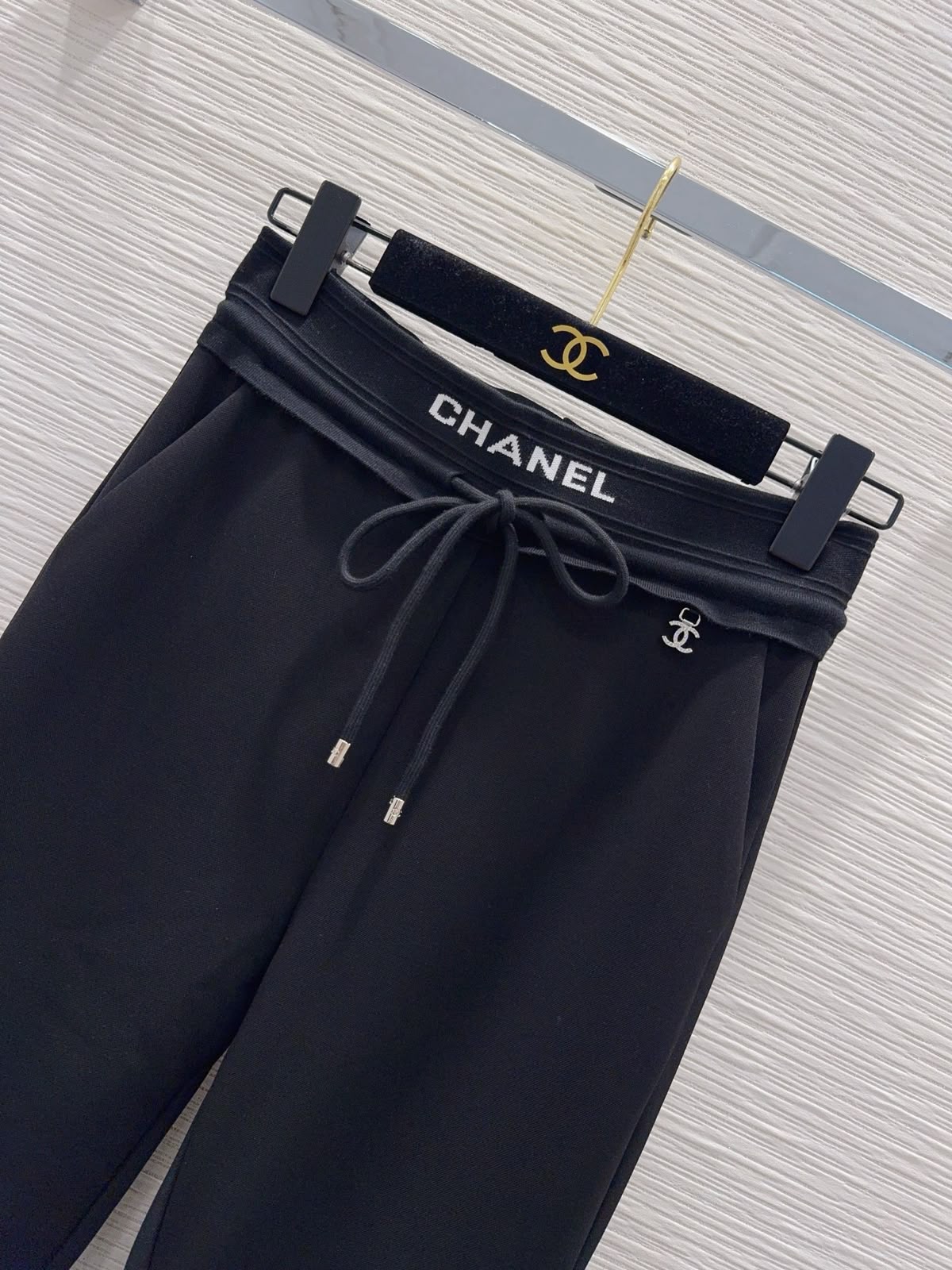 Chanel Sweatpants - Black