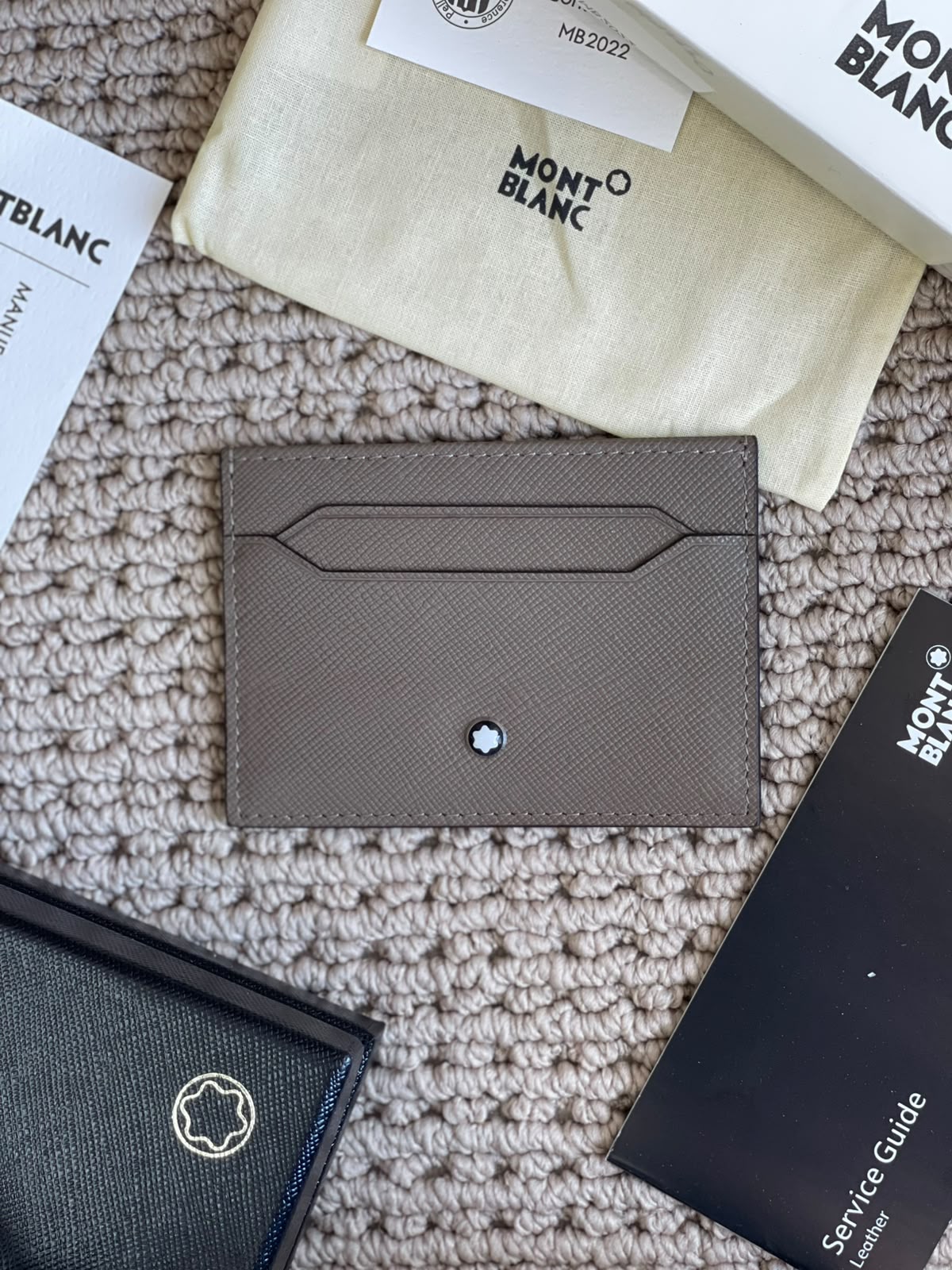 Montblanc Geometric-Slot Card Holder - Beige