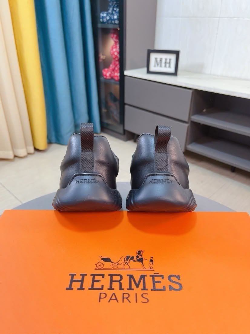 Hermès Sneakers - Dark Grey