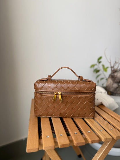 Bottega Veneta Woven Vanity Makeup Bag - Brown