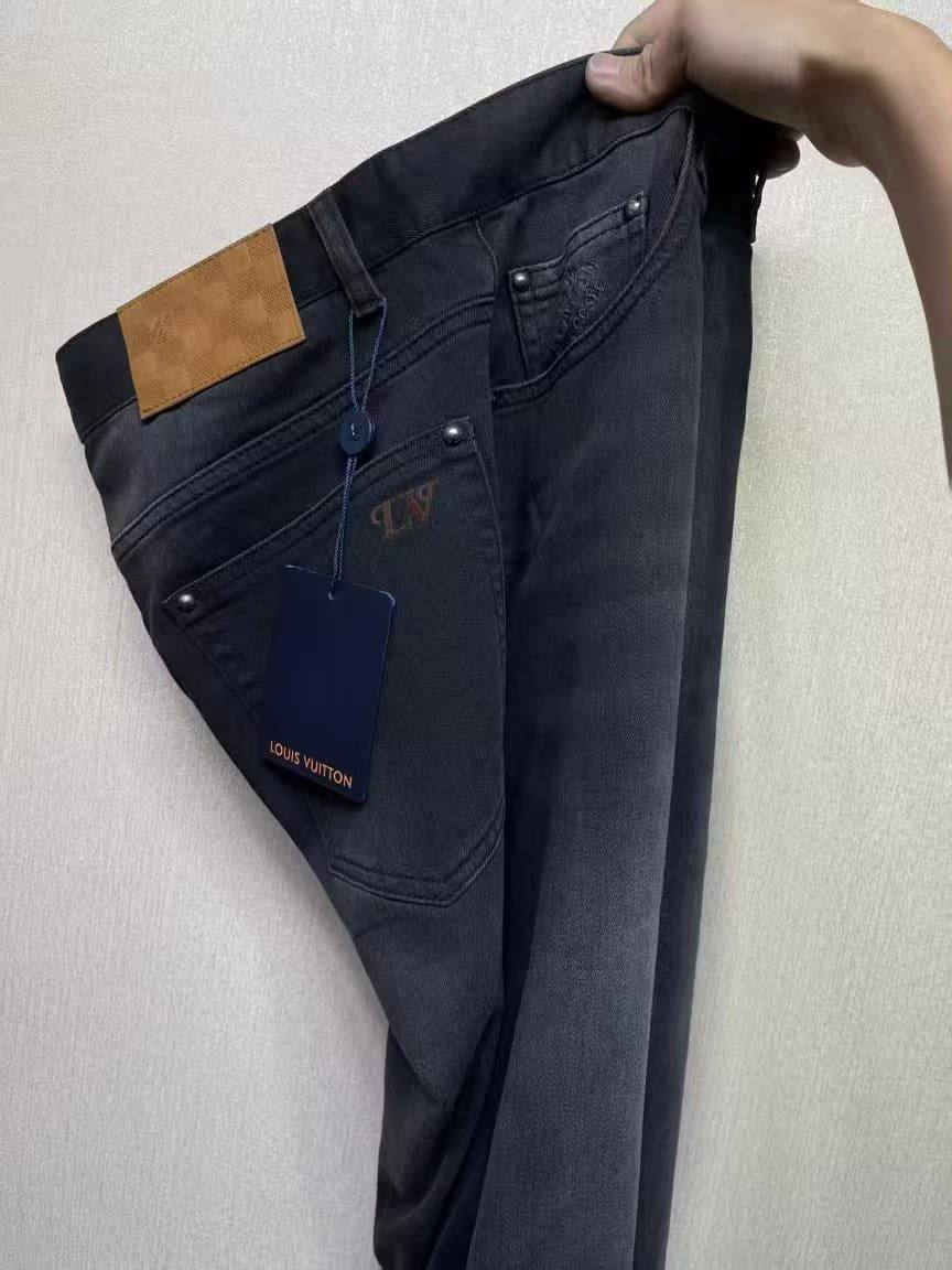 Louis Vuitton Jeans Pants - 
