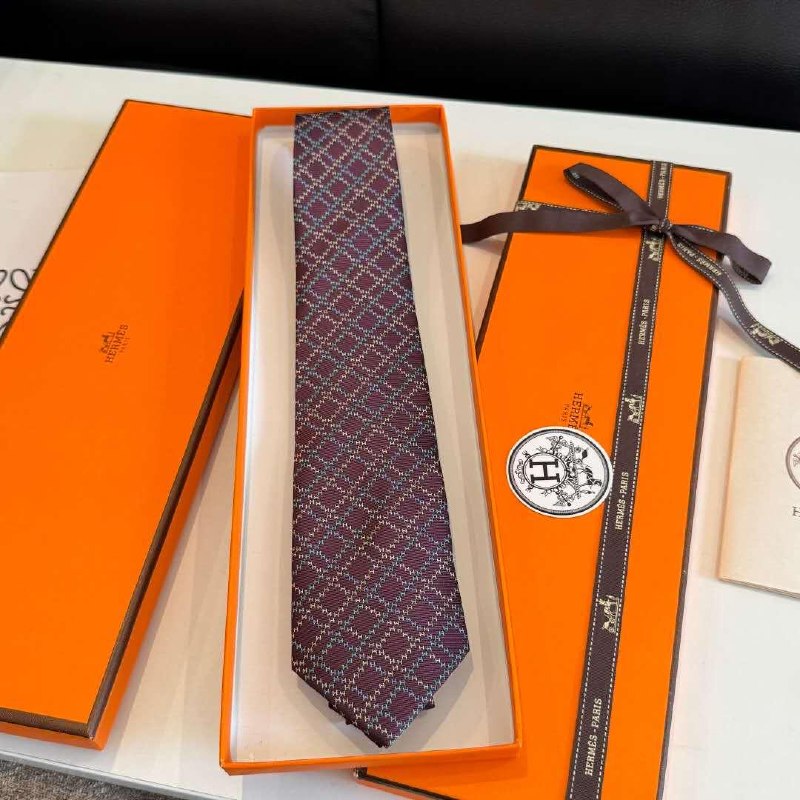 Hermès Geometric Tie - Burgundy