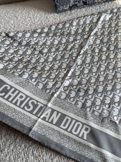Dior Scarf - Grey