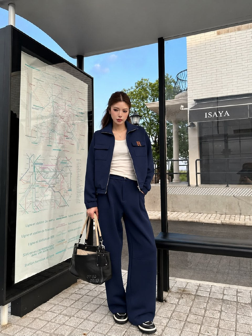 Hermès Set - Beige, Navy