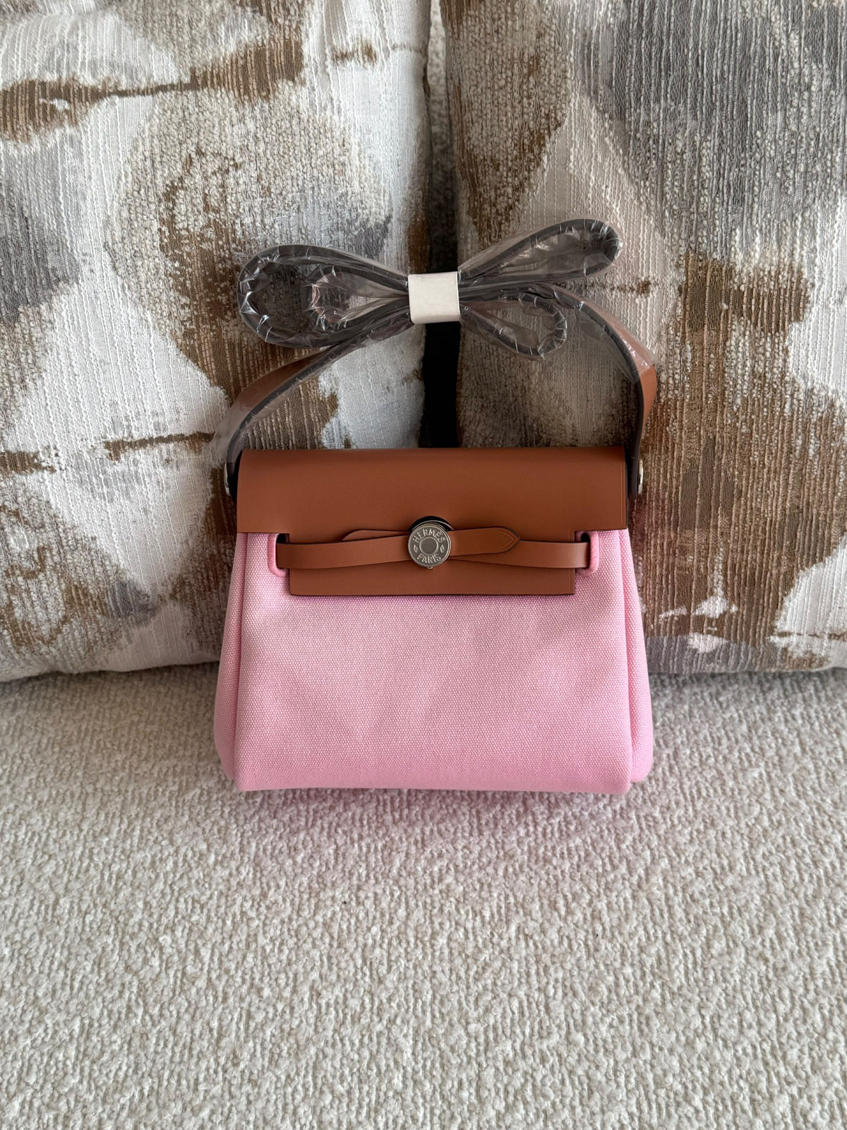 Hermès Shoulder Bag - Dark Grey, Navy, Pink, White, Burgundy, Black
