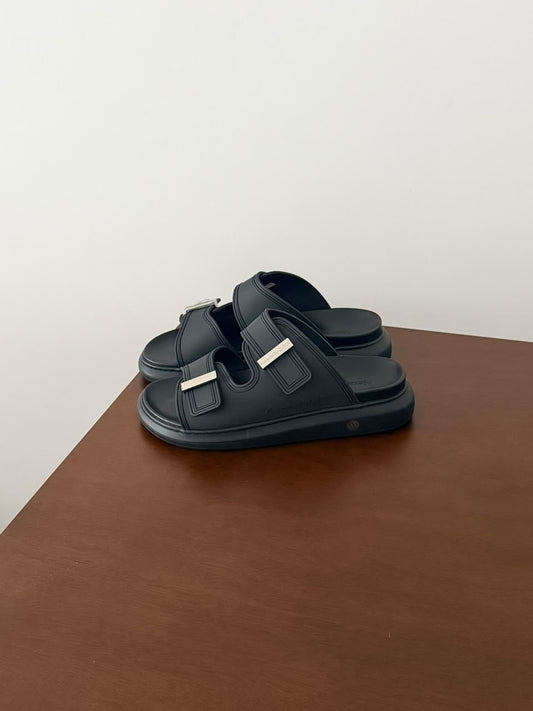 Alexander McQueen Slippers - Black