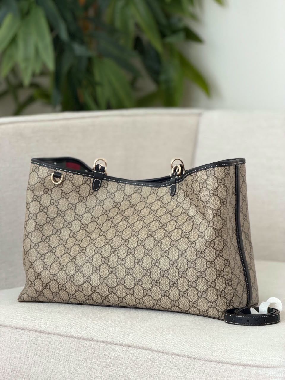 Gucci Shoulder Bag - Beige & Black