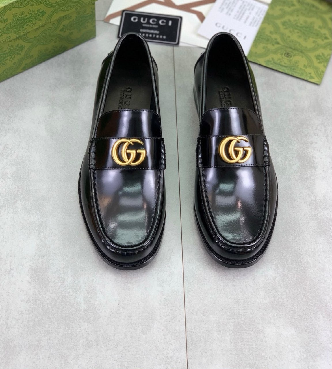 Gucci Loafers Smooth Gold GG - Black