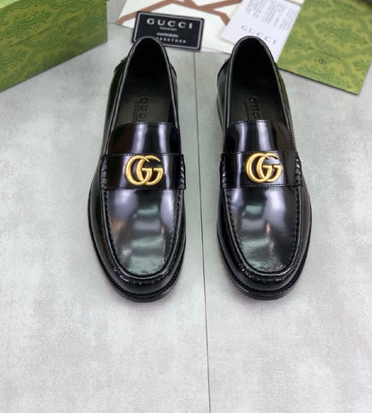 Gucci Loafers Smooth Gold GG - Black