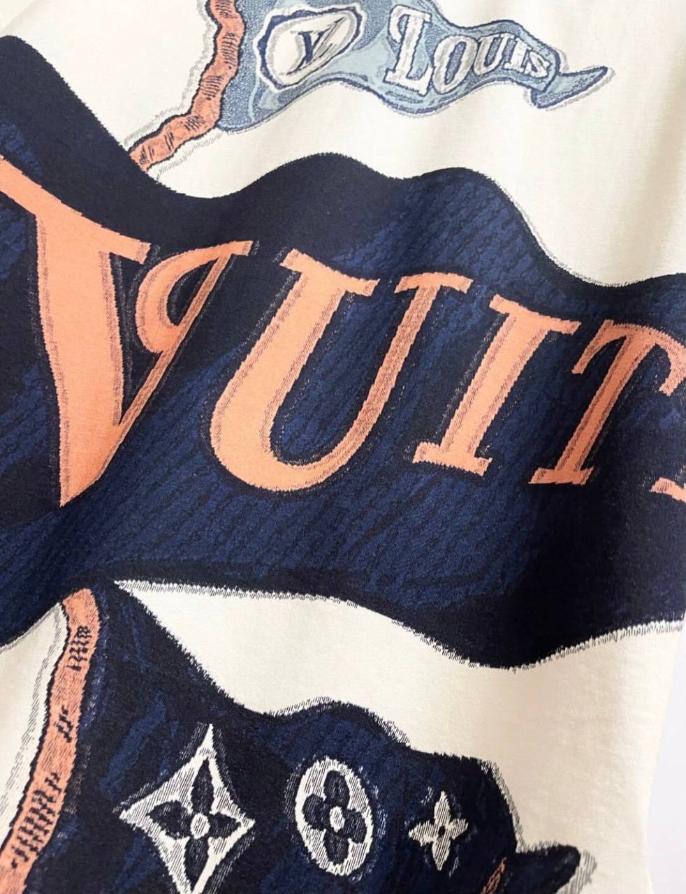 Louis Vuitton T-shirt - 