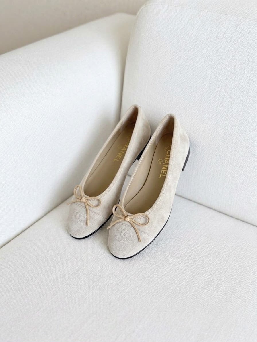 Chanel Ballerina - Beige