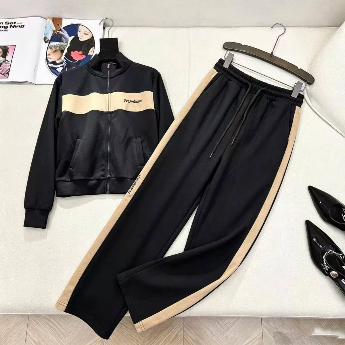 Yves Saint Laurent Tracksuit Stripe-Panel - Black
