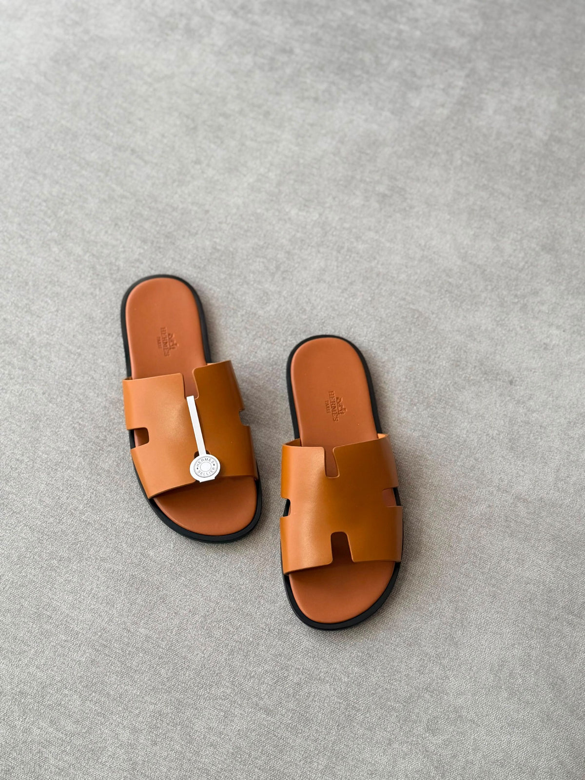 Hermès Slippers - Brown, White, Black