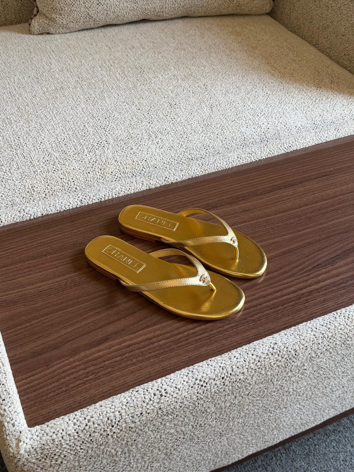 Chanel Logo Thong Slippers - Gold