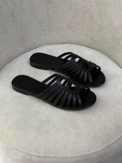 Hermès Slippers Fan-Strap - Black