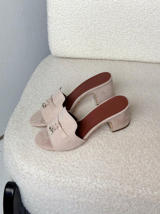 Loro Piana Heels - Beige