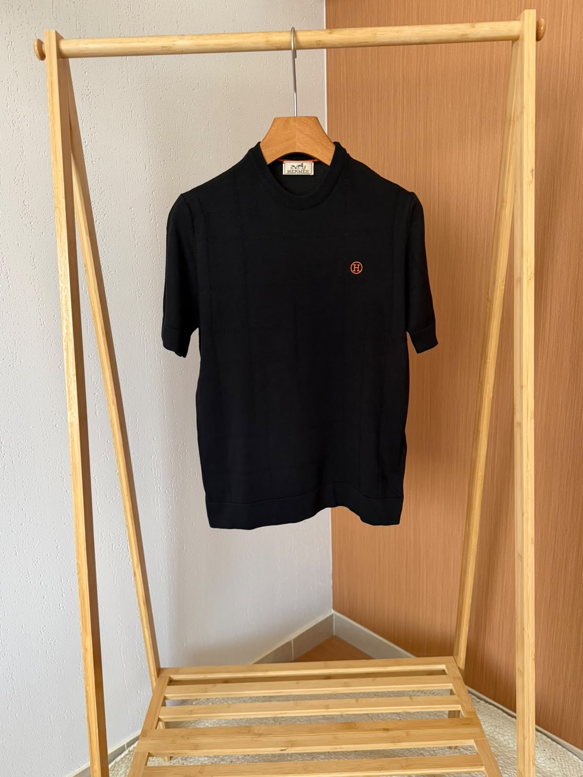 Hermes T-Shirt - Black