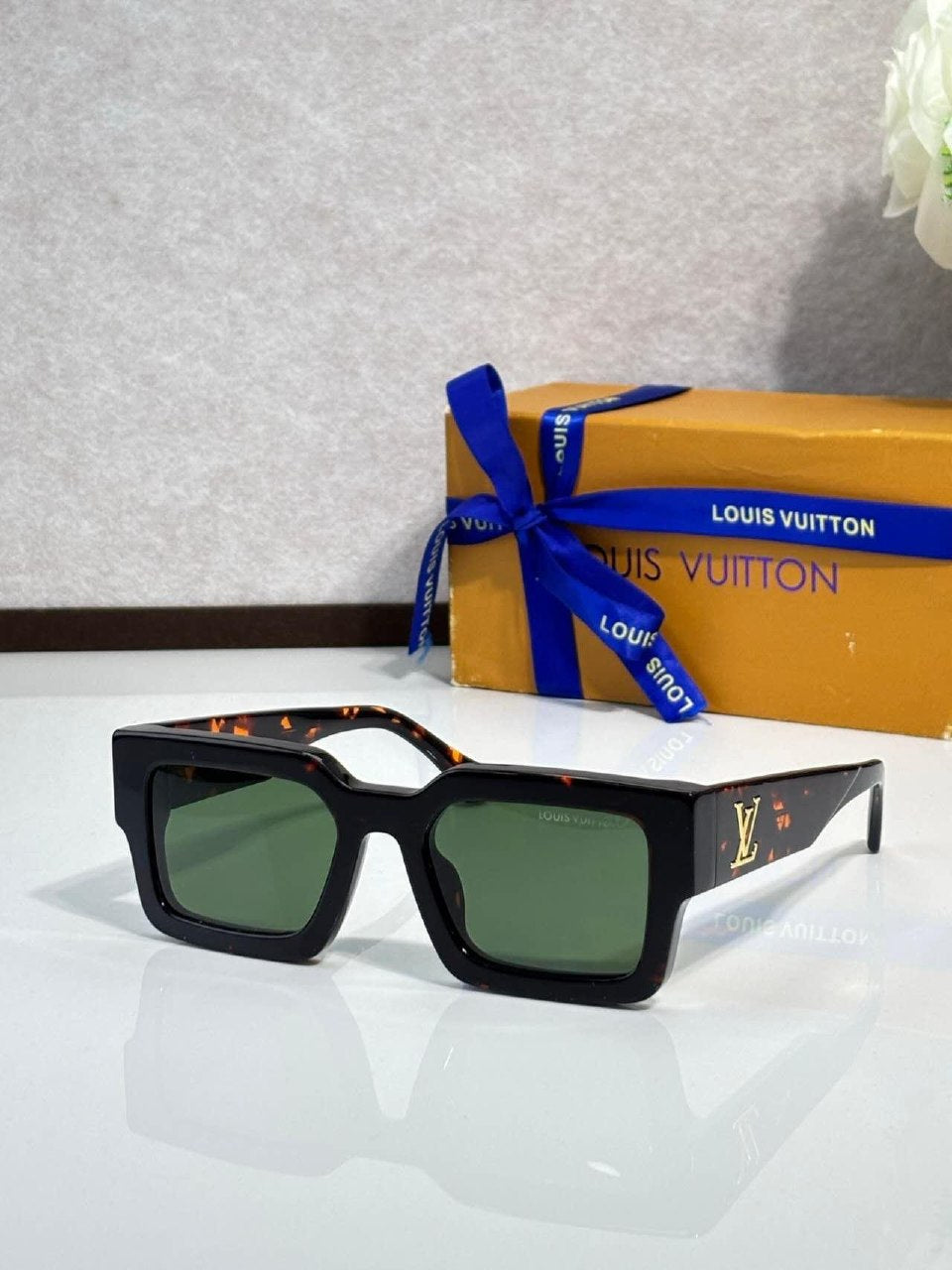 Louis Vuitton Sunglasses - 