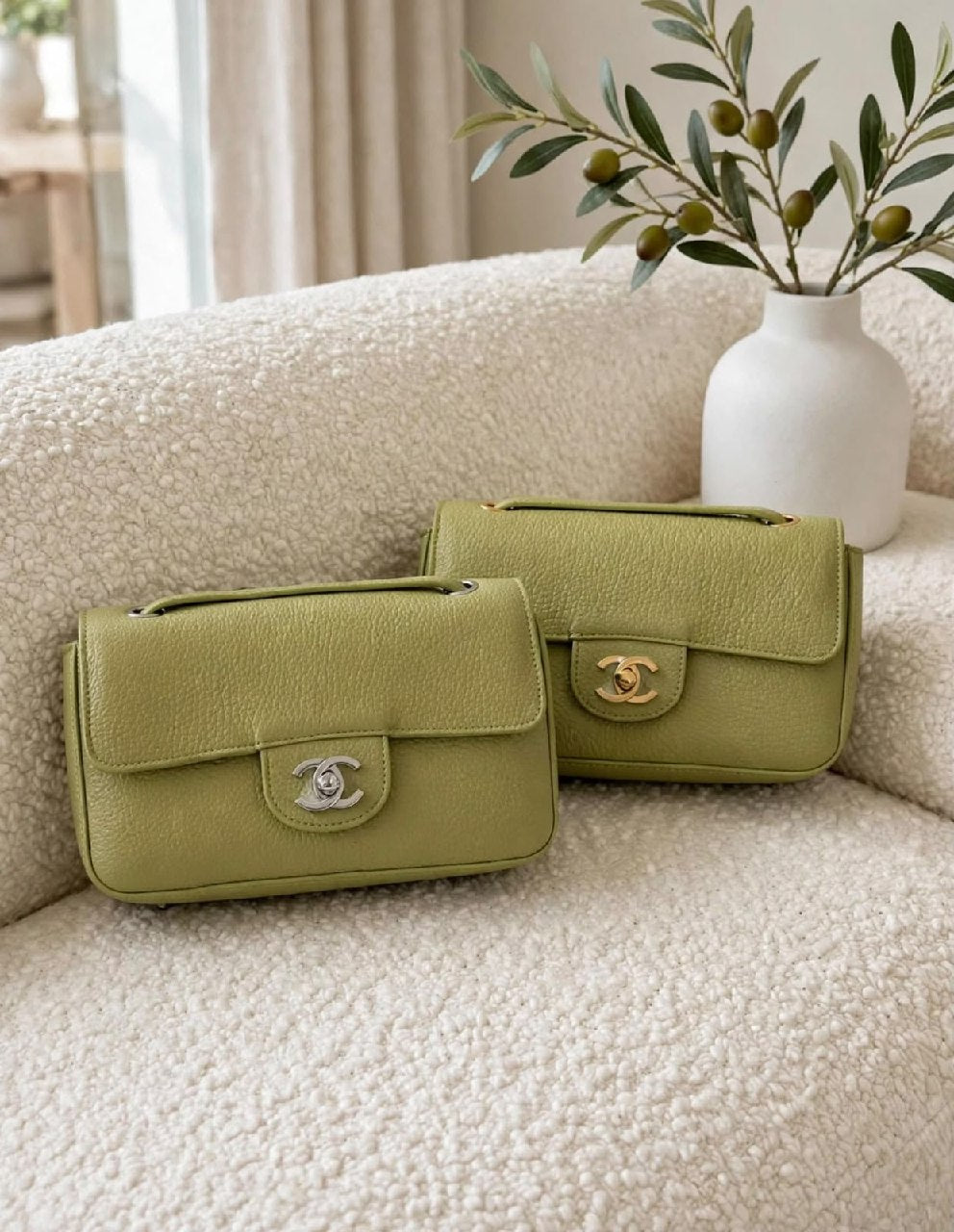 Chanel Pebbled Flap Handbag - Green
