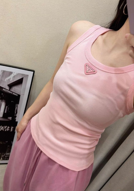 Prada T-Shirt - Pink