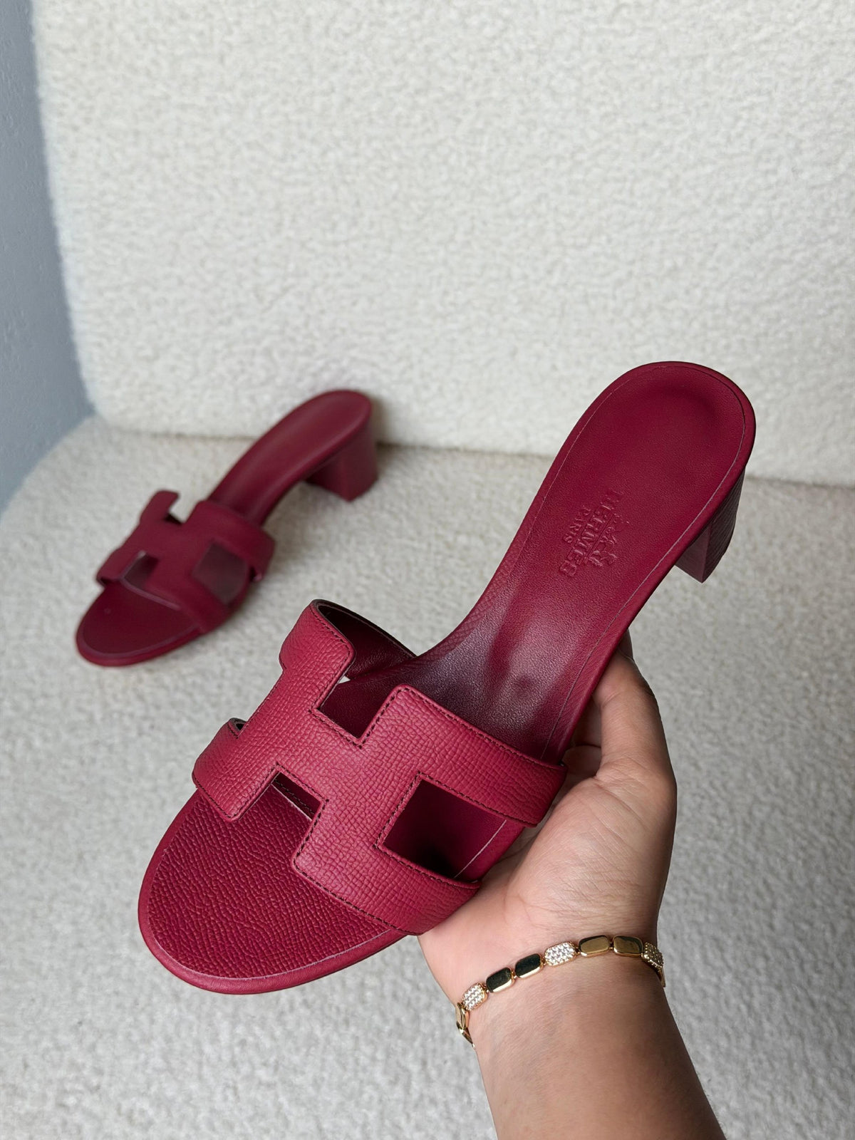 Hermès Heels - Burgundy