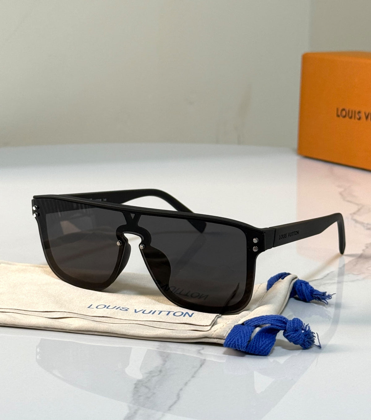 Louis Vuitton Sunglasses - 