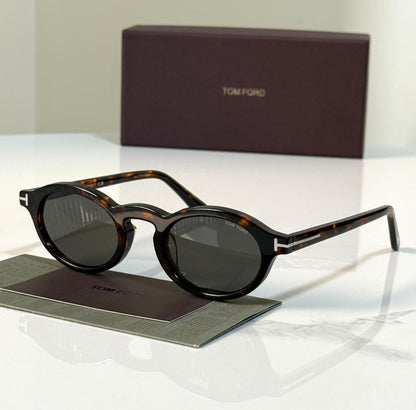 Tom Ford Sunglasses - Brown & Grey
